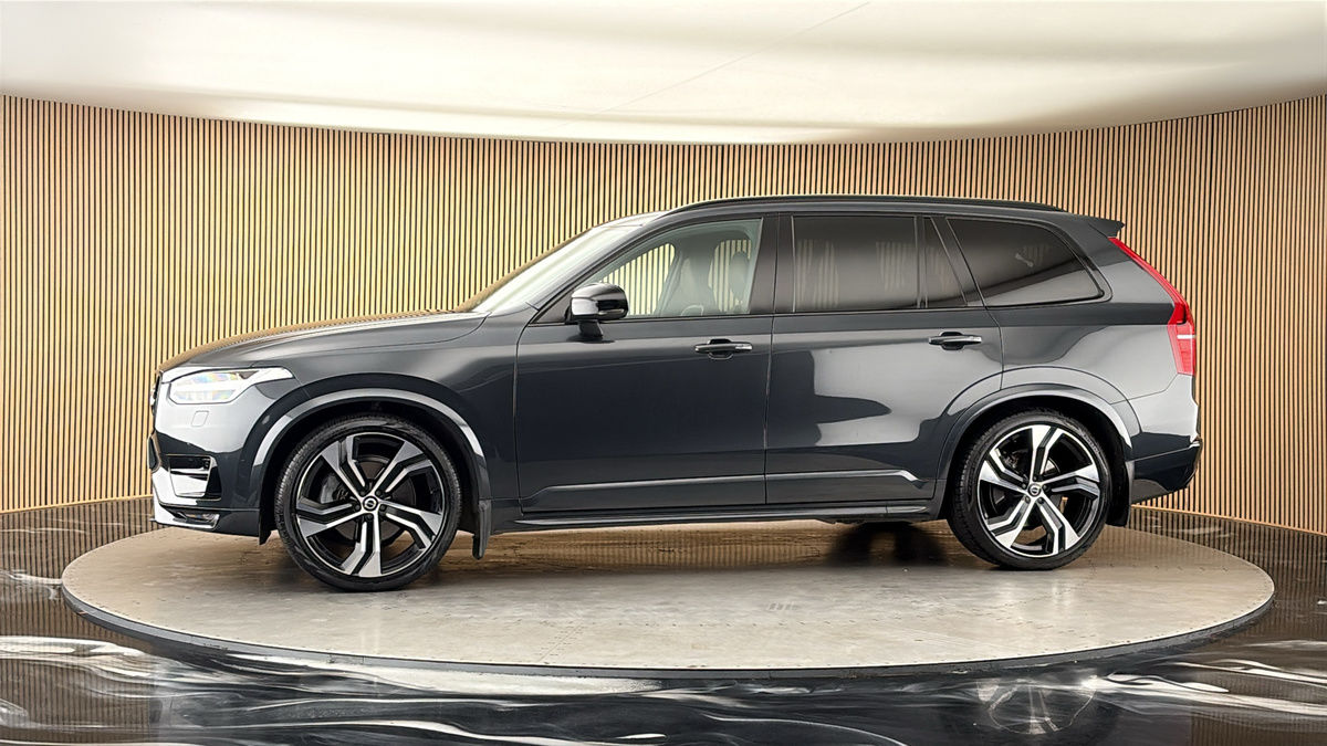 More views of Volvo XC90