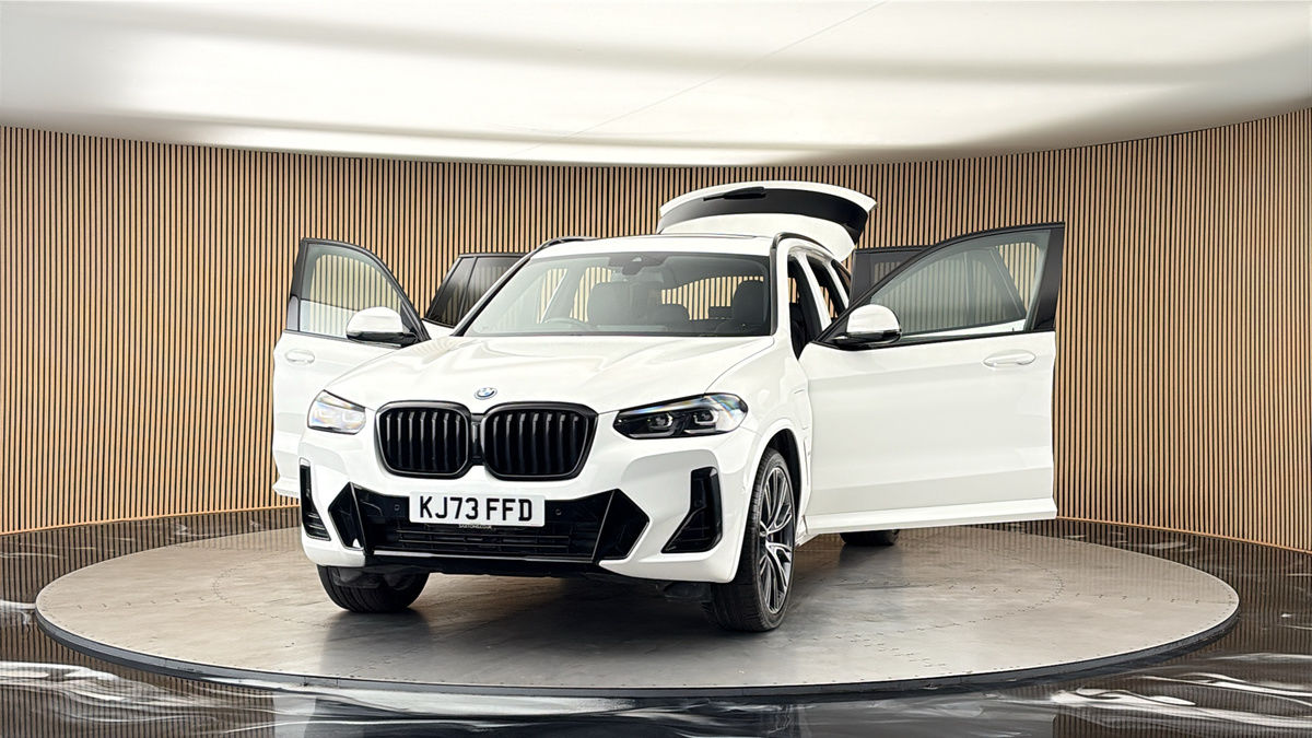 More views of BMW X3