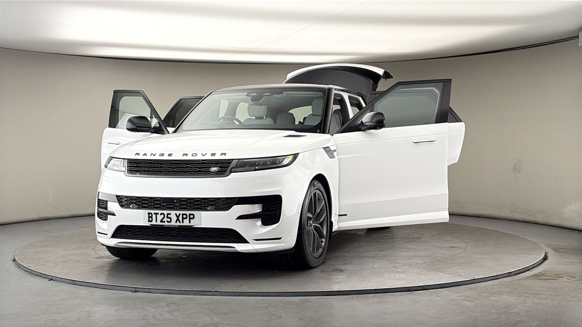 More views of Land Rover Range Rover Sport