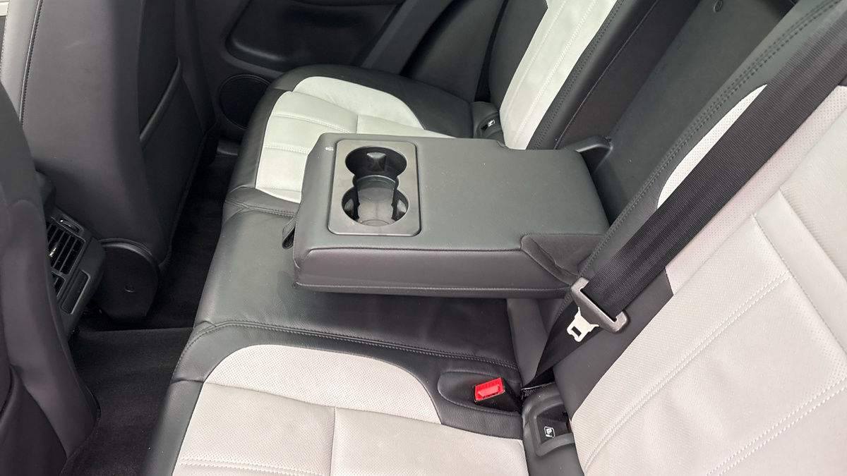 Land Rover Range Rover Evoque Image 9