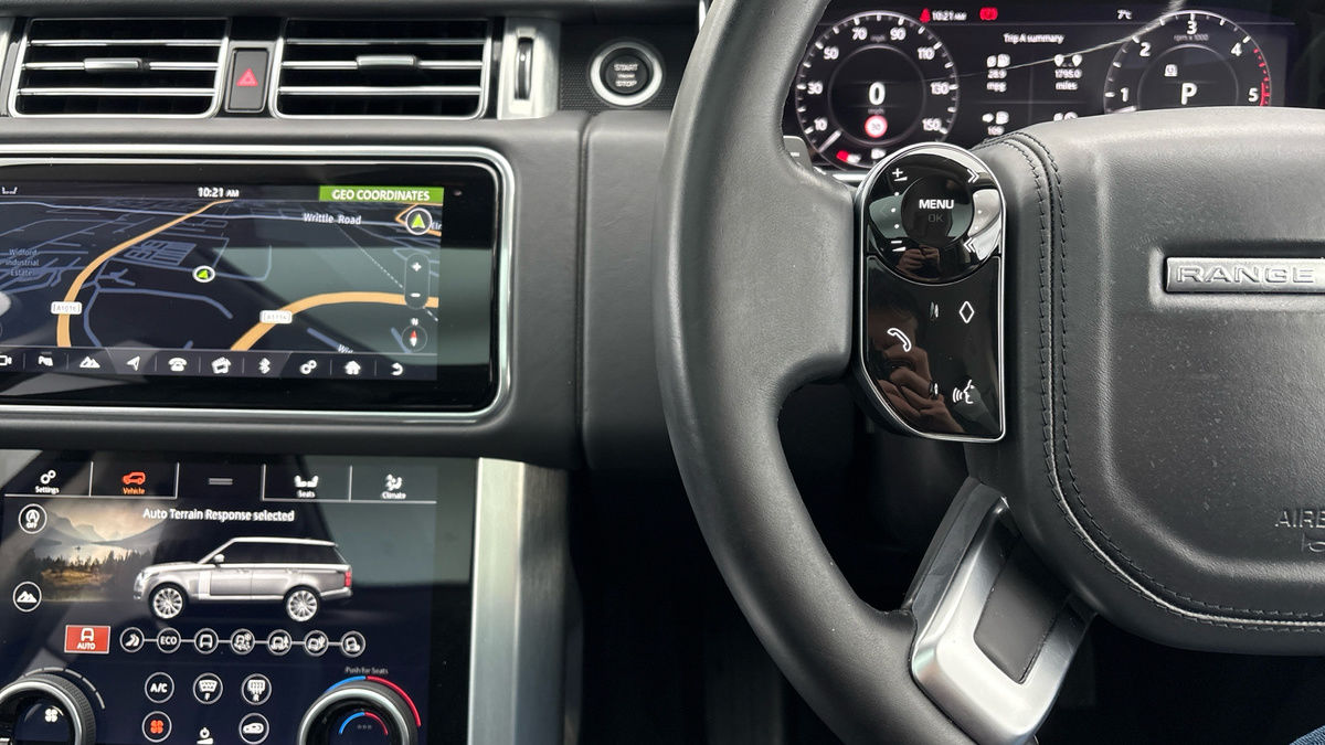 Land Rover Range Rover Image 13