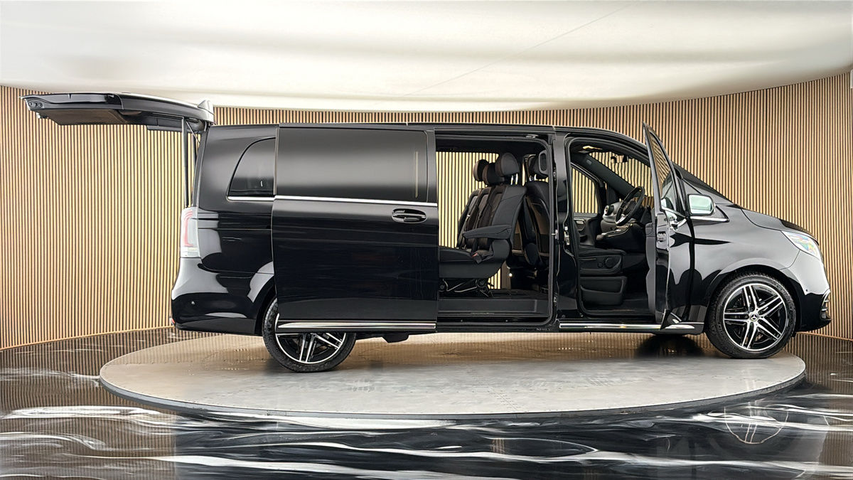 More views of Mercedes-Benz V Class