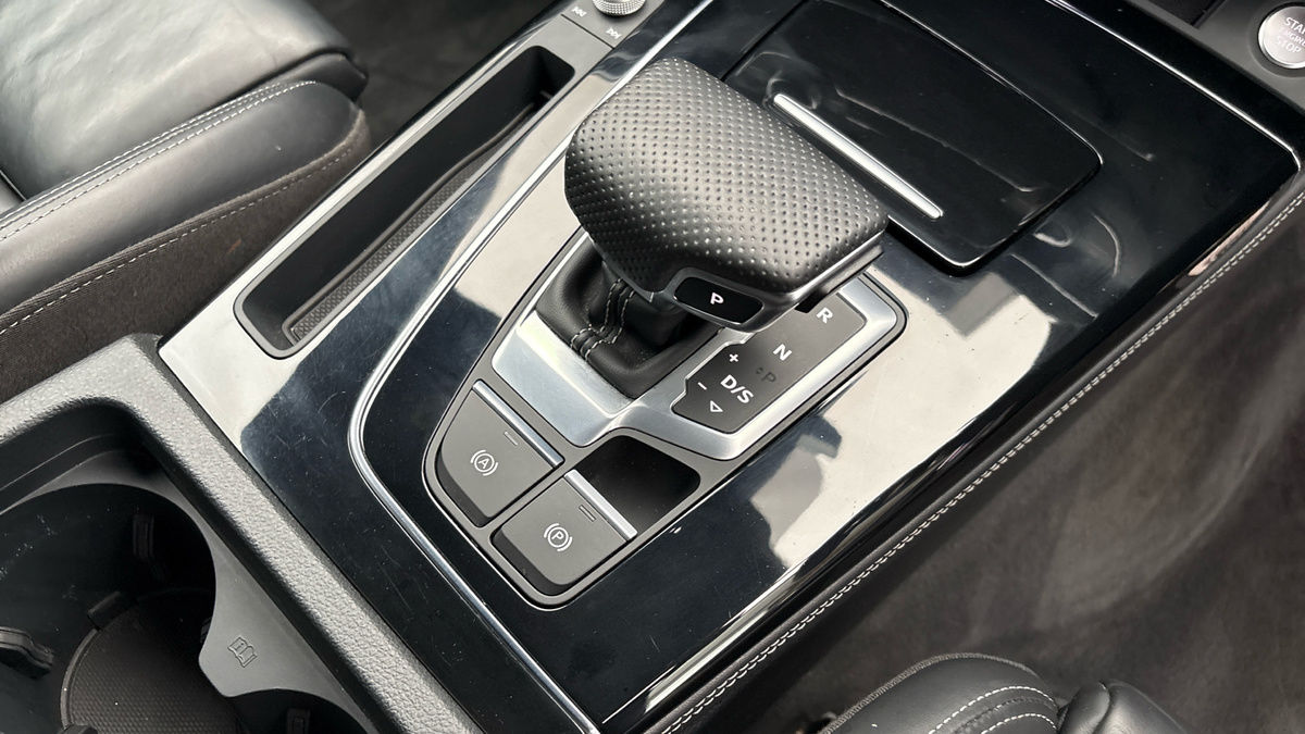 Audi Q5 Image 6