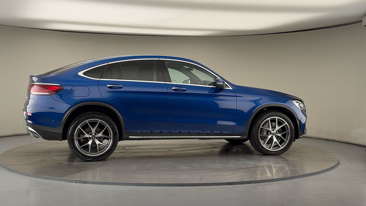 More views of Mercedes-Benz GLC