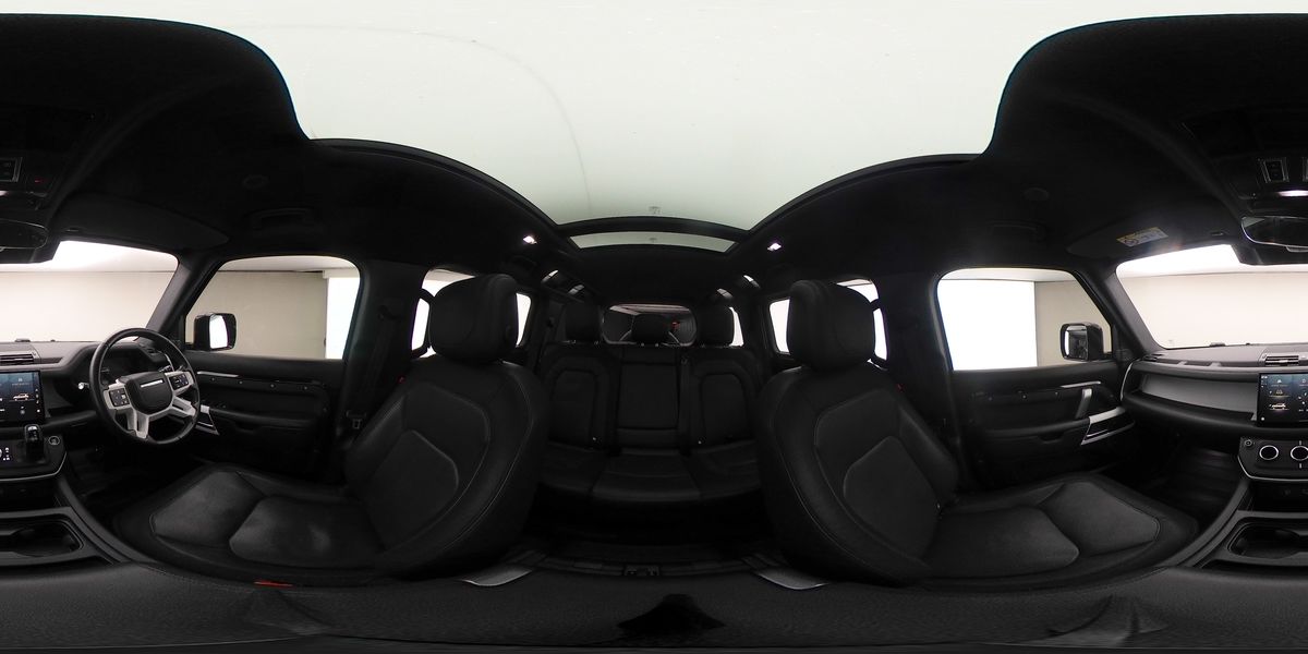 More views of Land Rover Defender 110