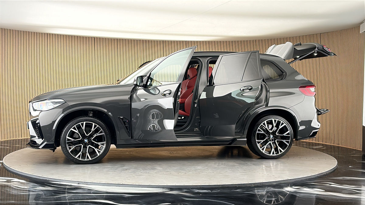 More views of BMW X5 M