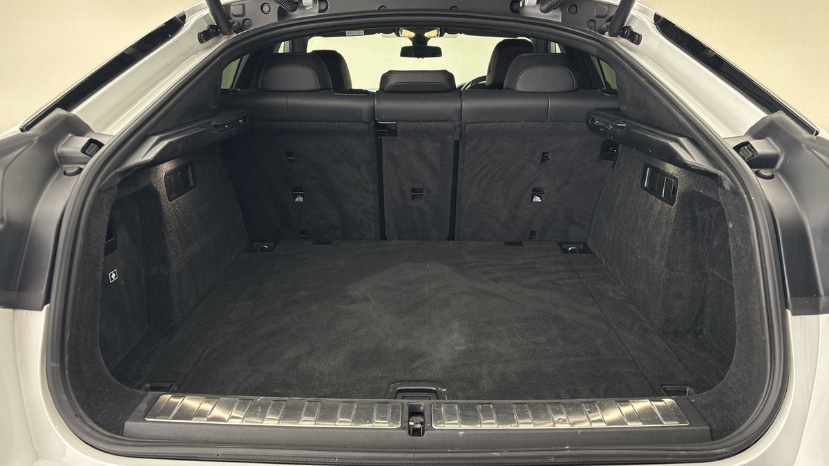 BMW X6 Image 11