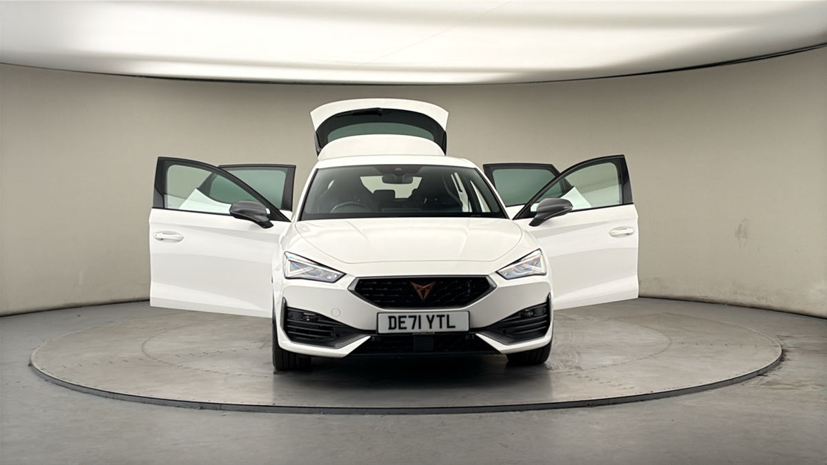 More views of CUPRA Leon