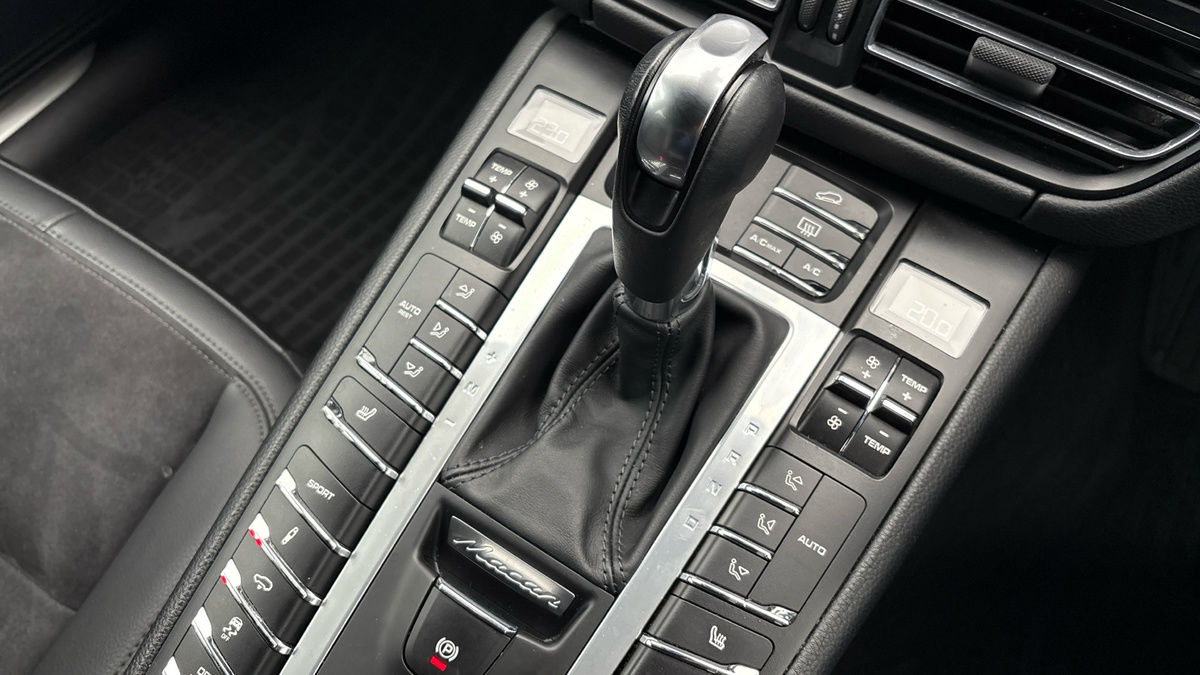 Porsche Macan Image 6