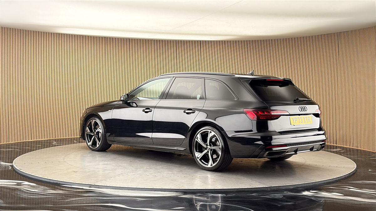 More views of Audi A4 Avant
