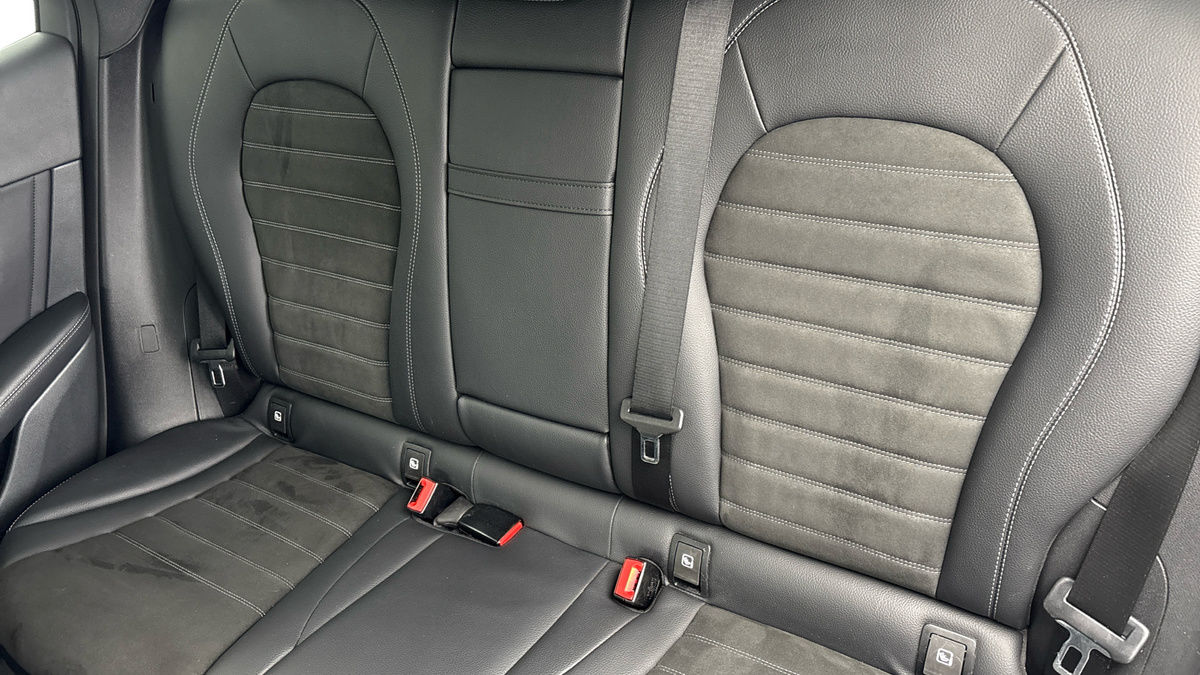 Mercedes-Benz GLC Image 8