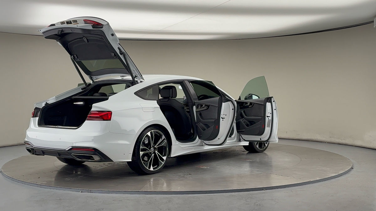 More views of Audi A5