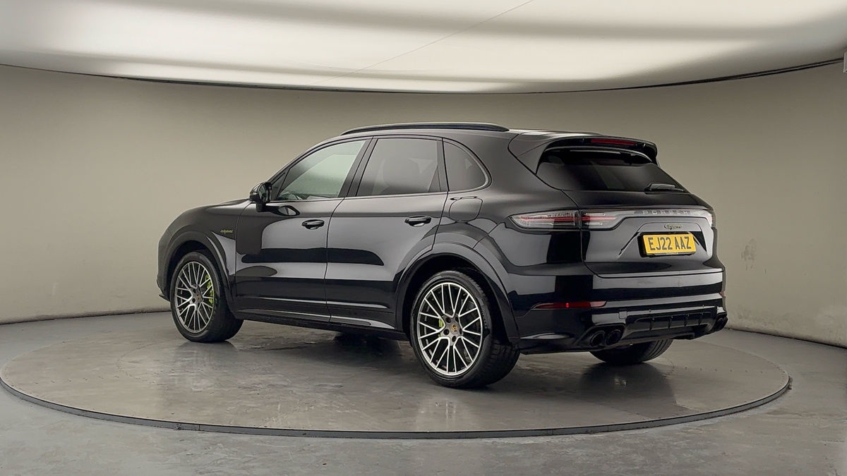 More views of Porsche Cayenne