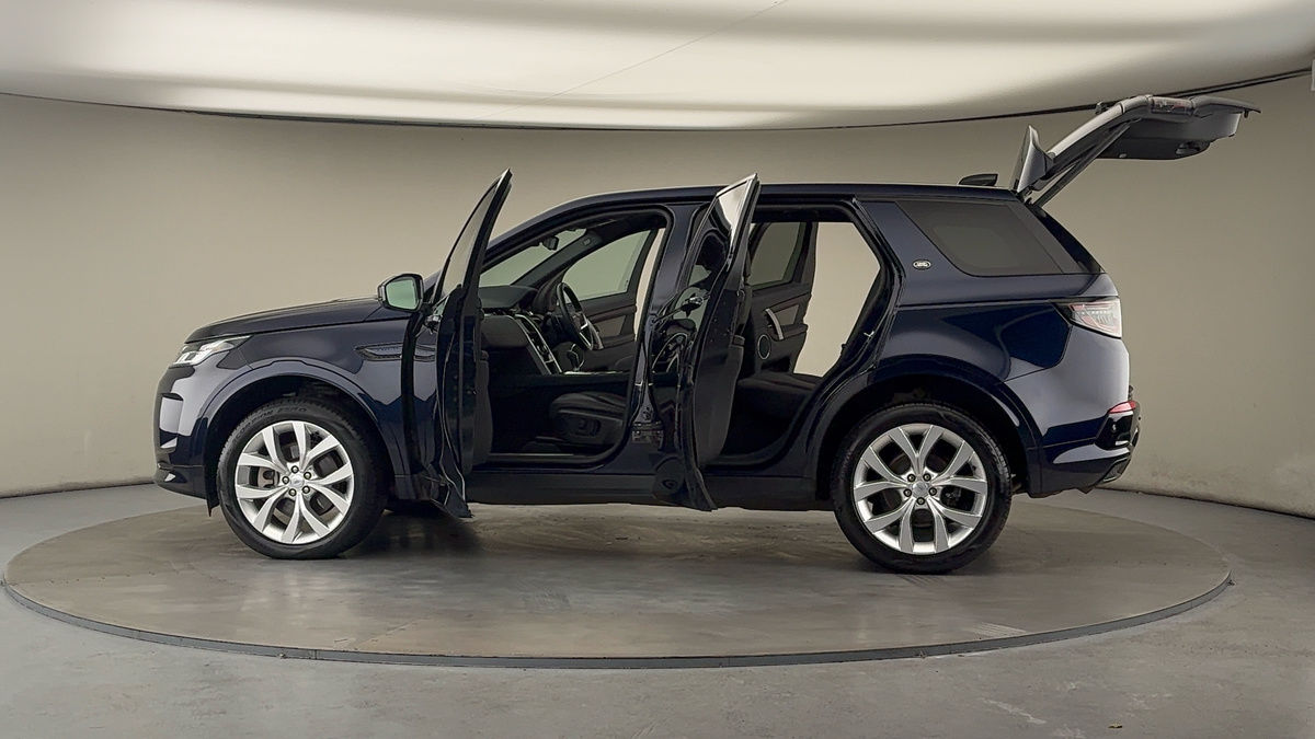 More views of Land Rover Discovery Sport