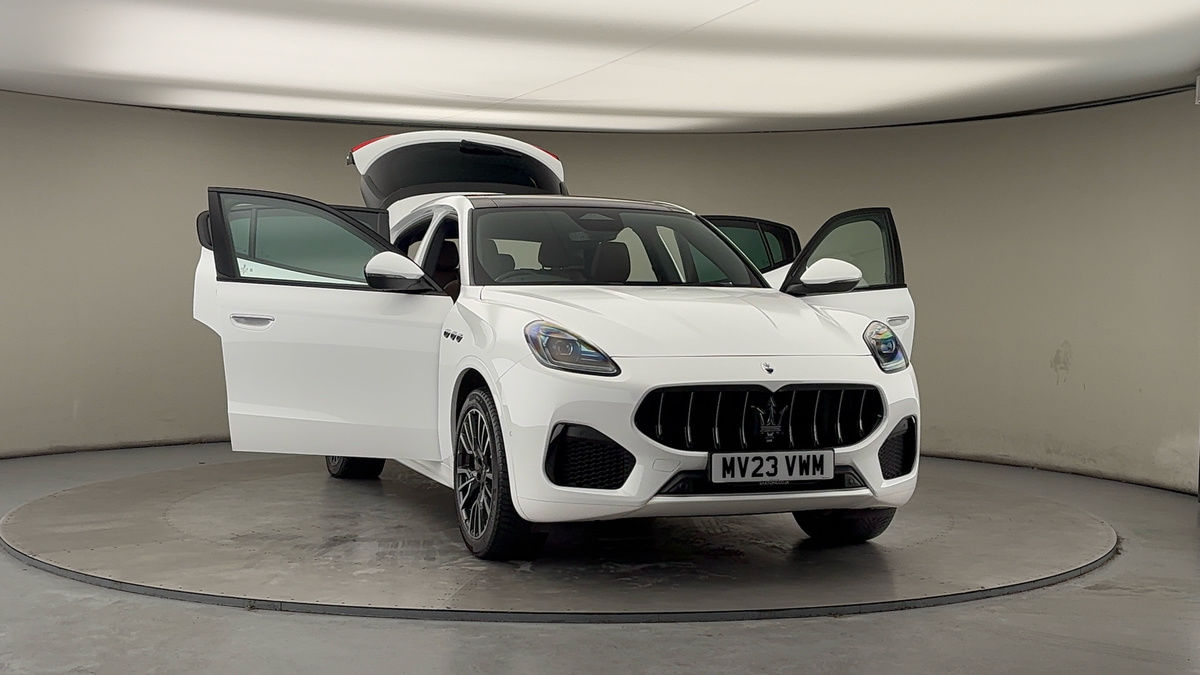 More views of Maserati Grecale