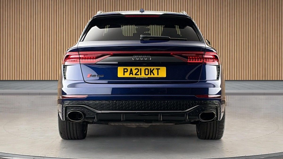Audi RSQ8 Image 12