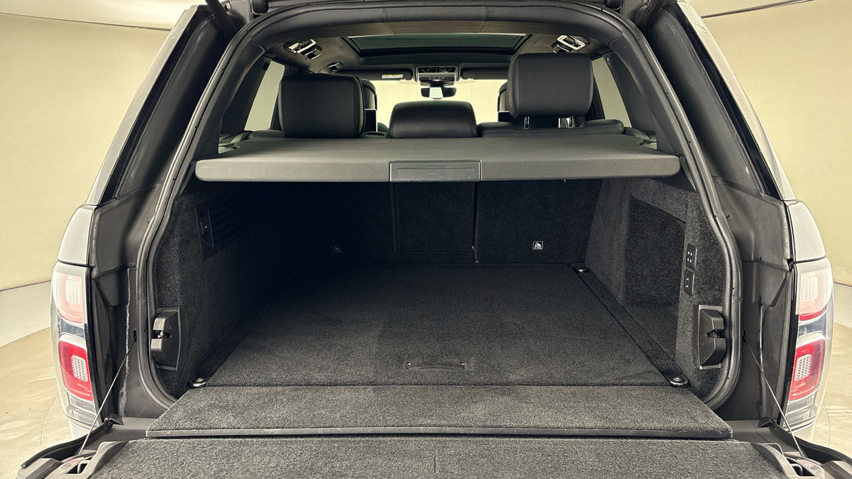 Land Rover Range Rover Image 11