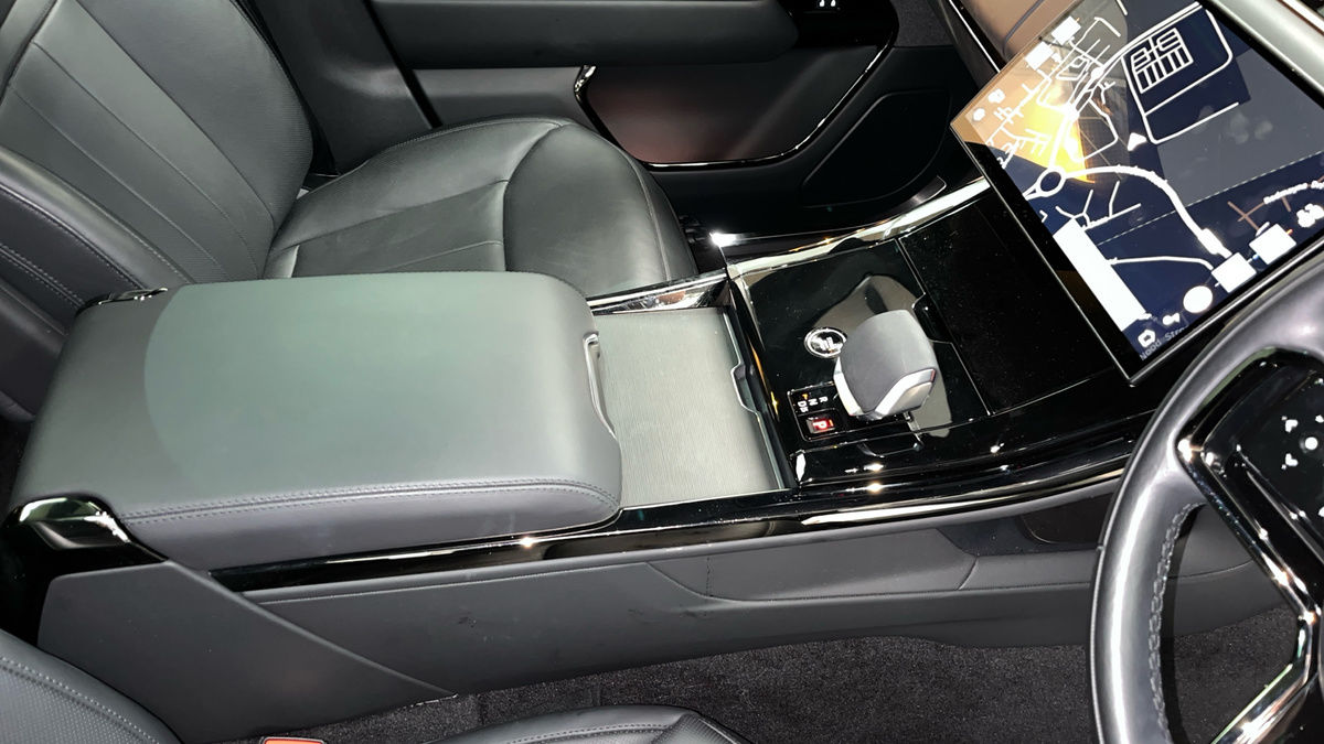 Land Rover Range Rover Sport Image 18