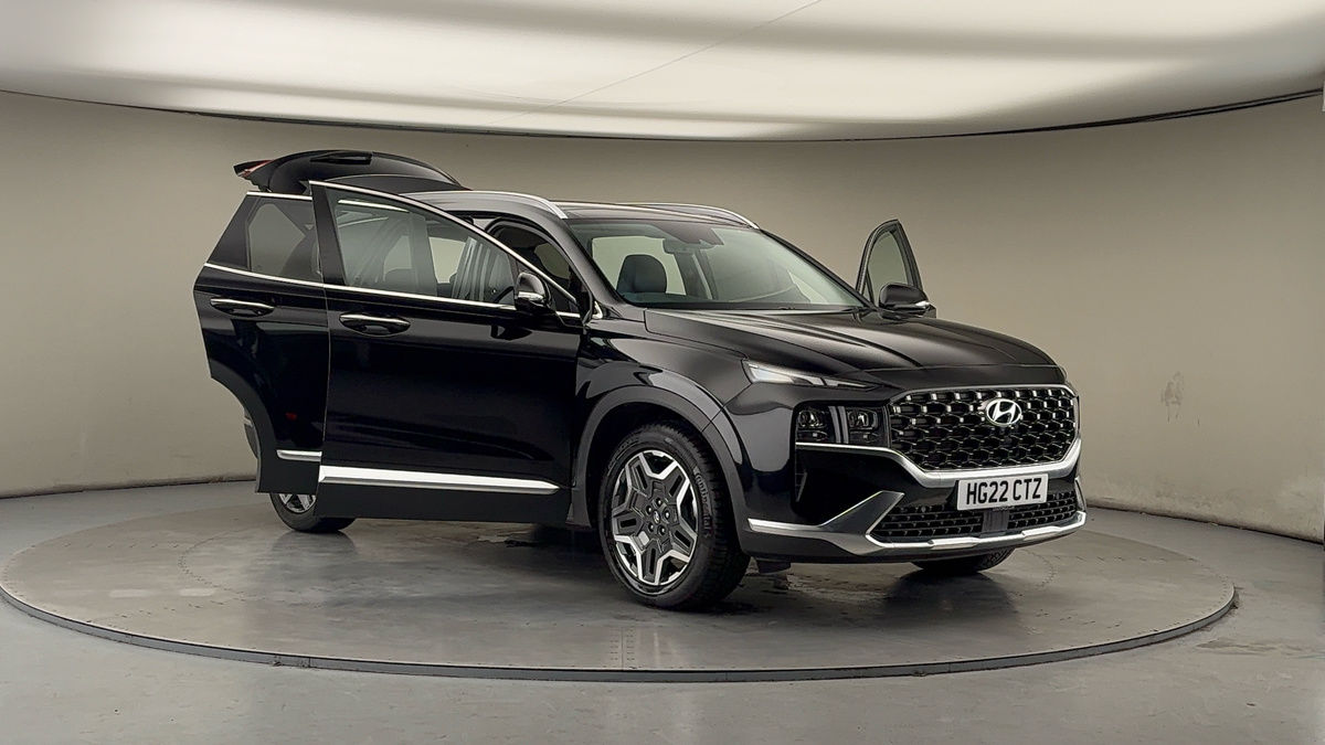 More views of Hyundai Santa Fe