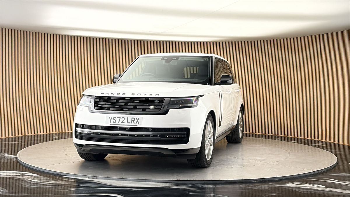 More views of Land Rover Range Rover
