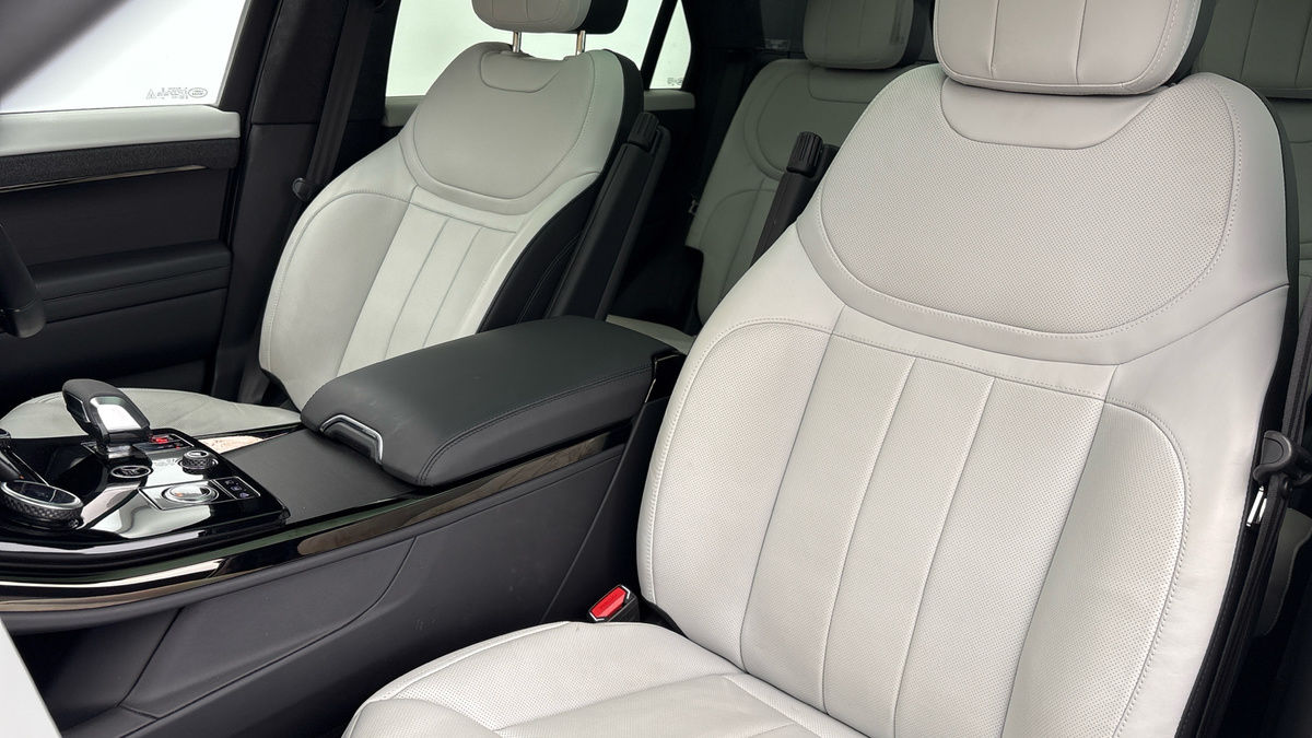 Land Rover Range Rover Sport Image 7