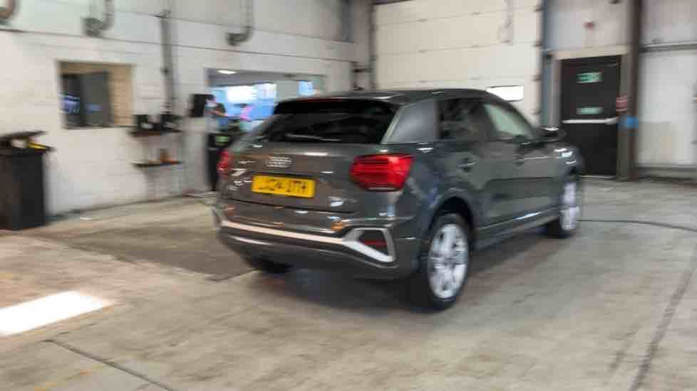 More views of Audi Q2