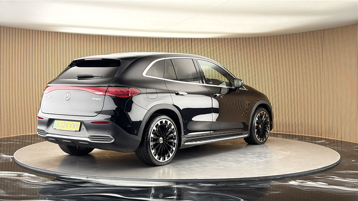 More views of Mercedes-Benz EQE