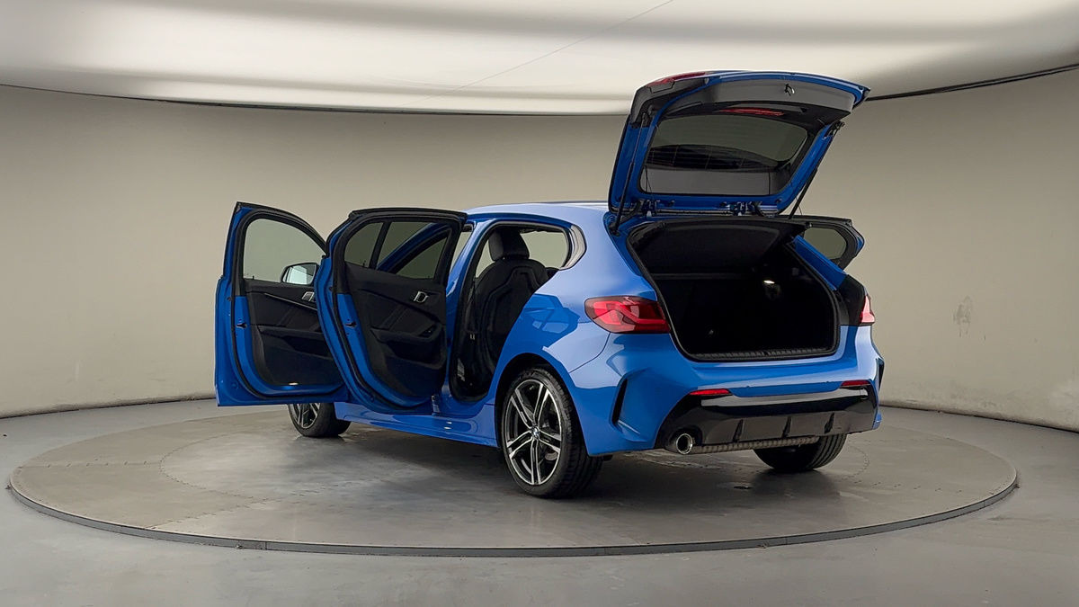 BMW 1 Series Image 23