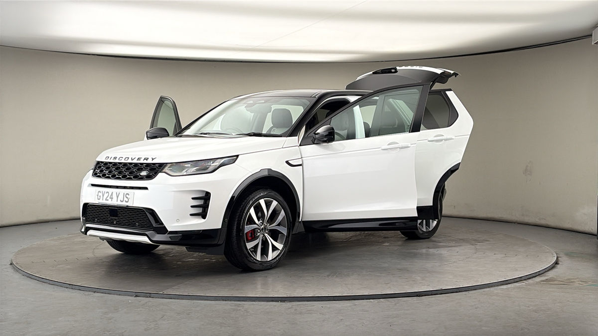 Land Rover Discovery Sport Image 22
