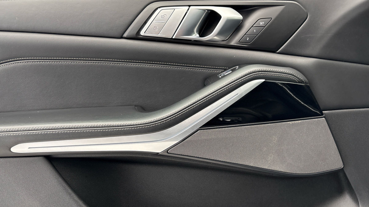 BMW X7 Image 19