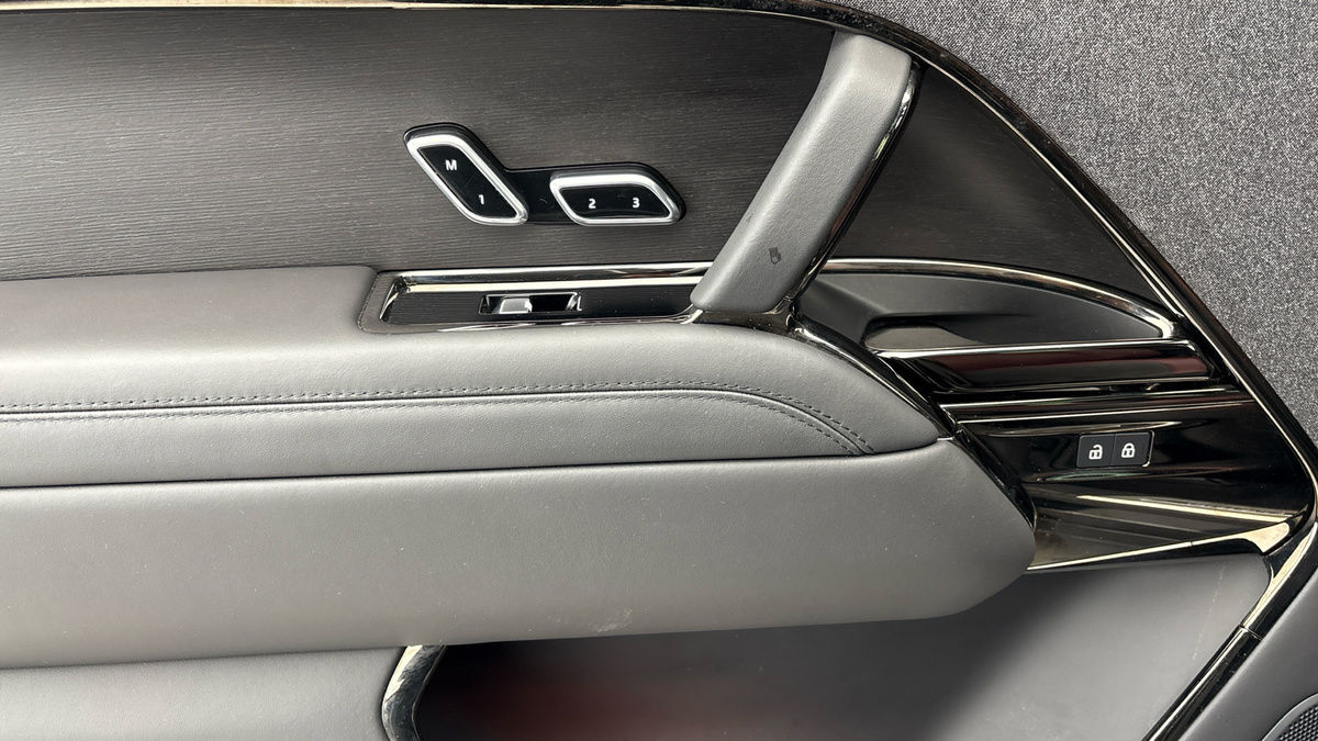 Land Rover Range Rover Sport Image 19