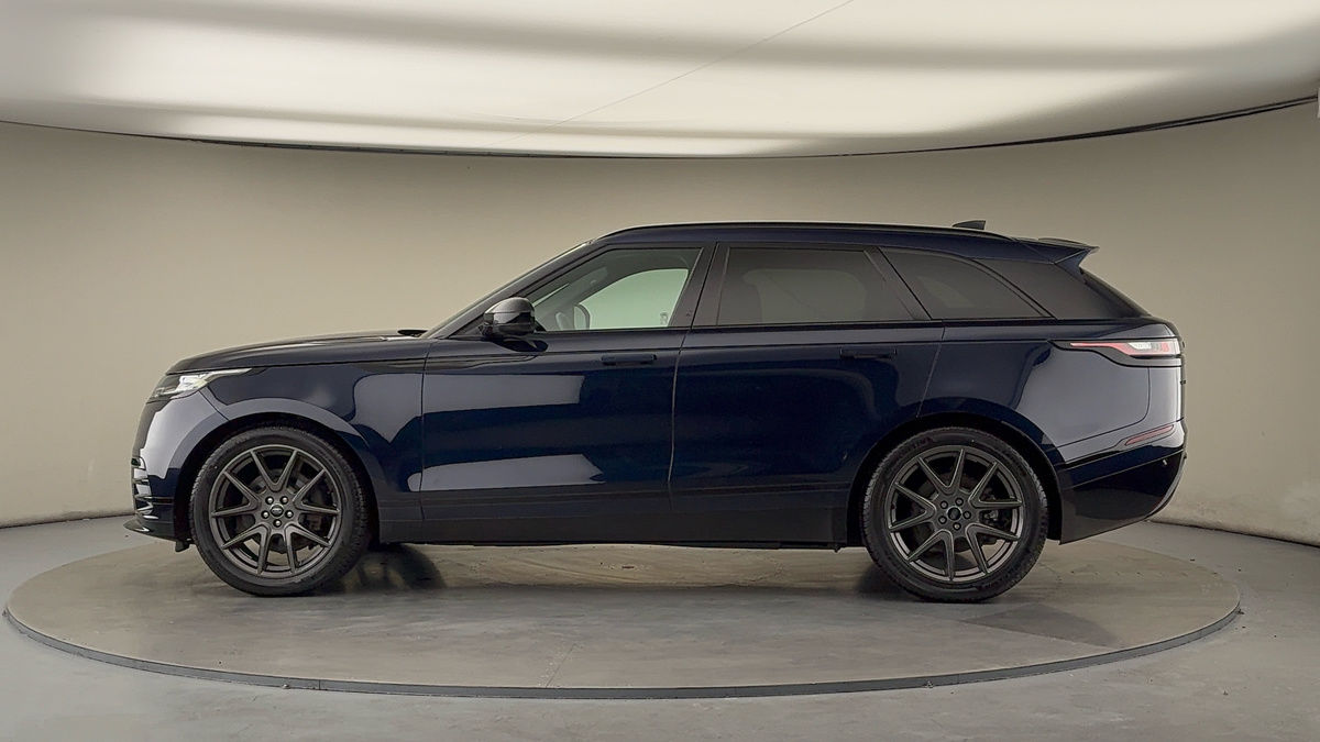 More views of Land Rover Range Rover Velar