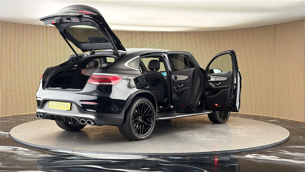 More views of Mercedes-Benz GLC