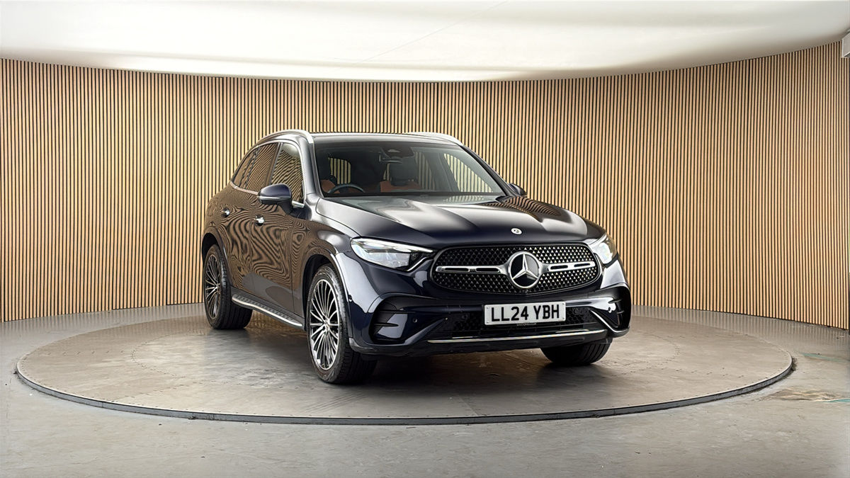More views of Mercedes-Benz GLC