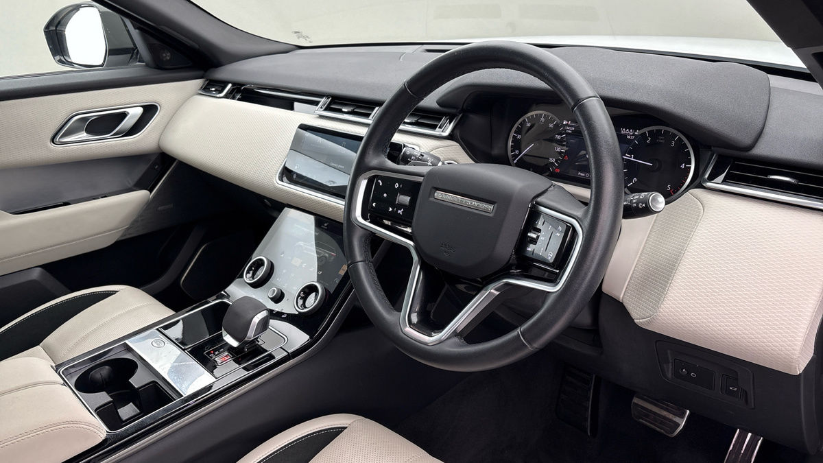 Land Rover Range Rover Velar Image 5