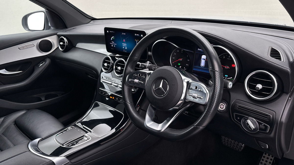 Mercedes-Benz GLC Image 5