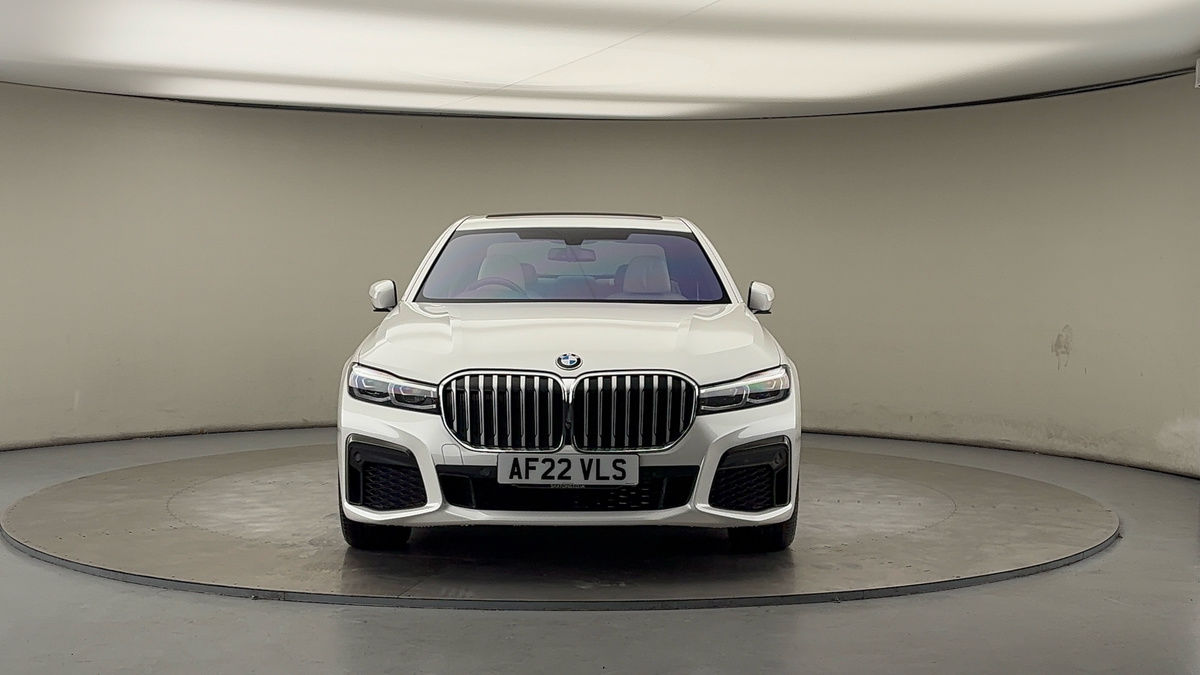 BMW 7 Series Image 3
