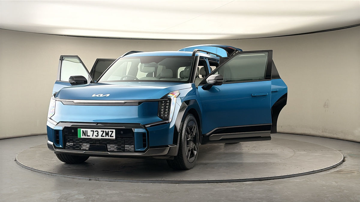 More views of Kia EV9