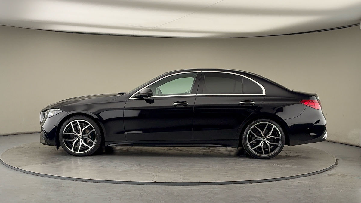 Mercedes-Benz C Class Image 15