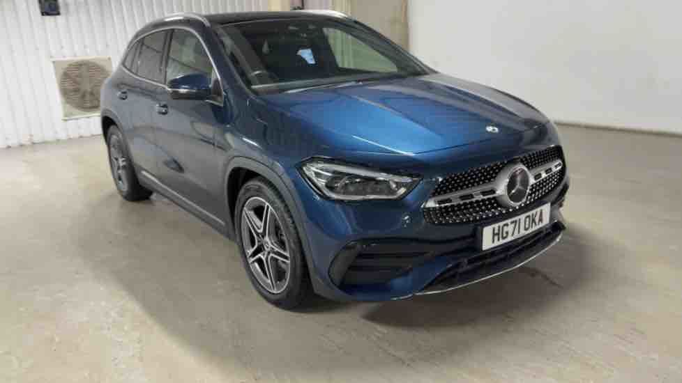 More views of Mercedes-Benz GLA