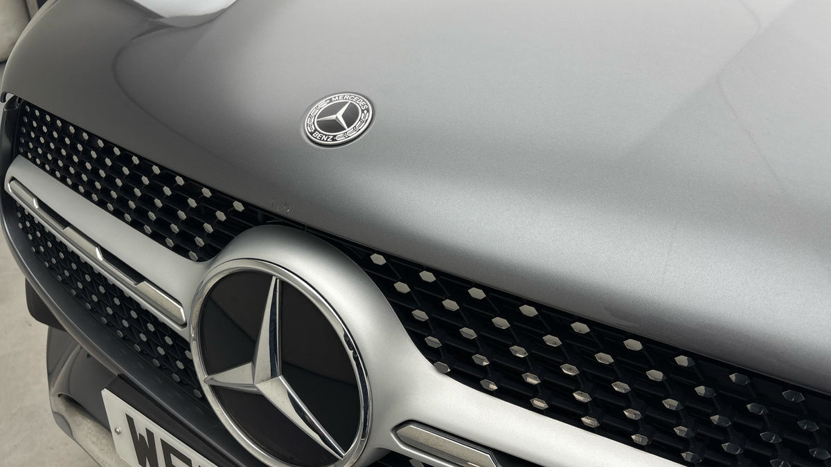 Mercedes-Benz GLC Image 24