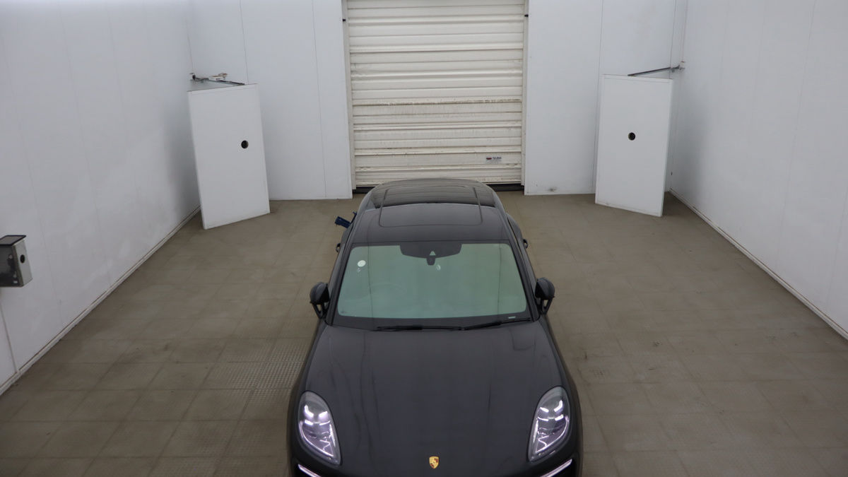 Porsche Macan Image 7