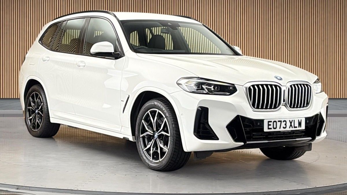 BMW X3 Sticky Header Image
