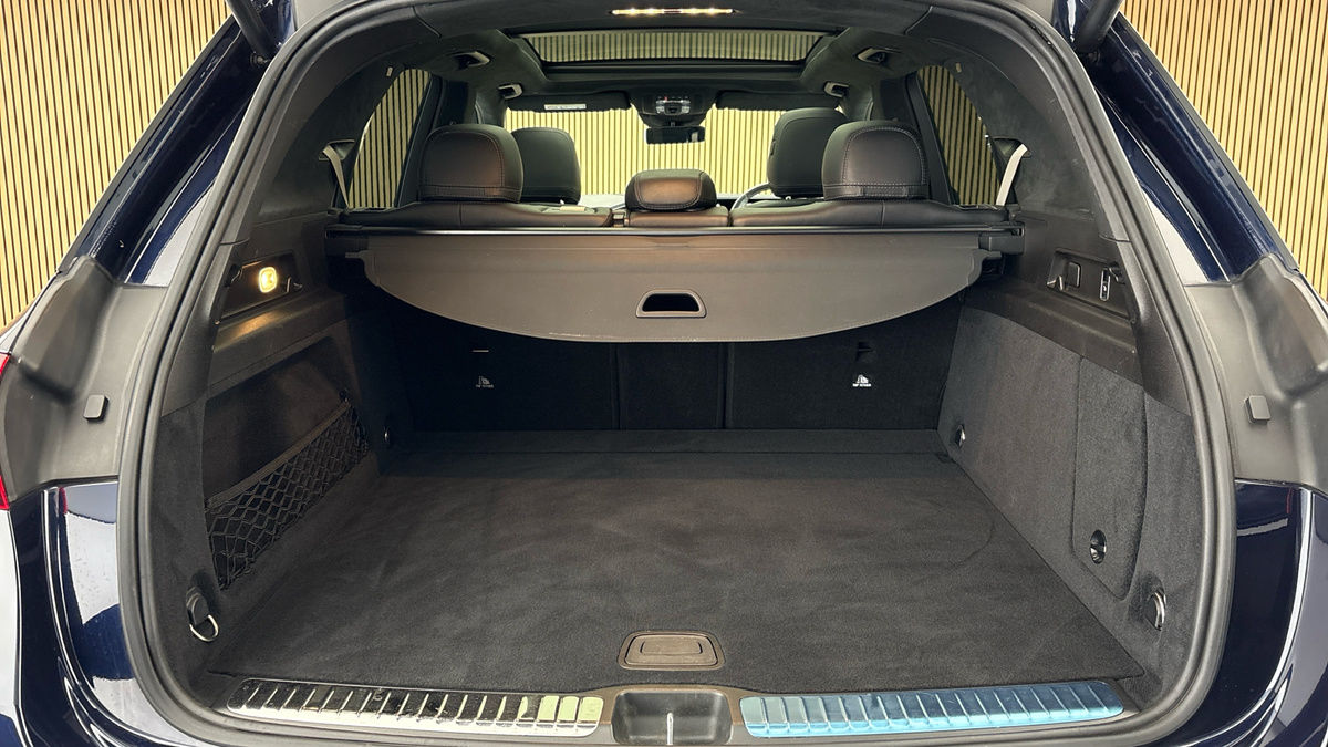 Mercedes-Benz GLE Image 11