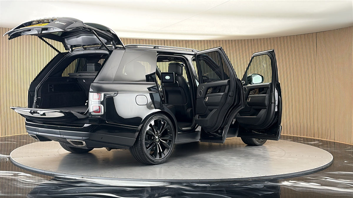 More views of Land Rover Range Rover