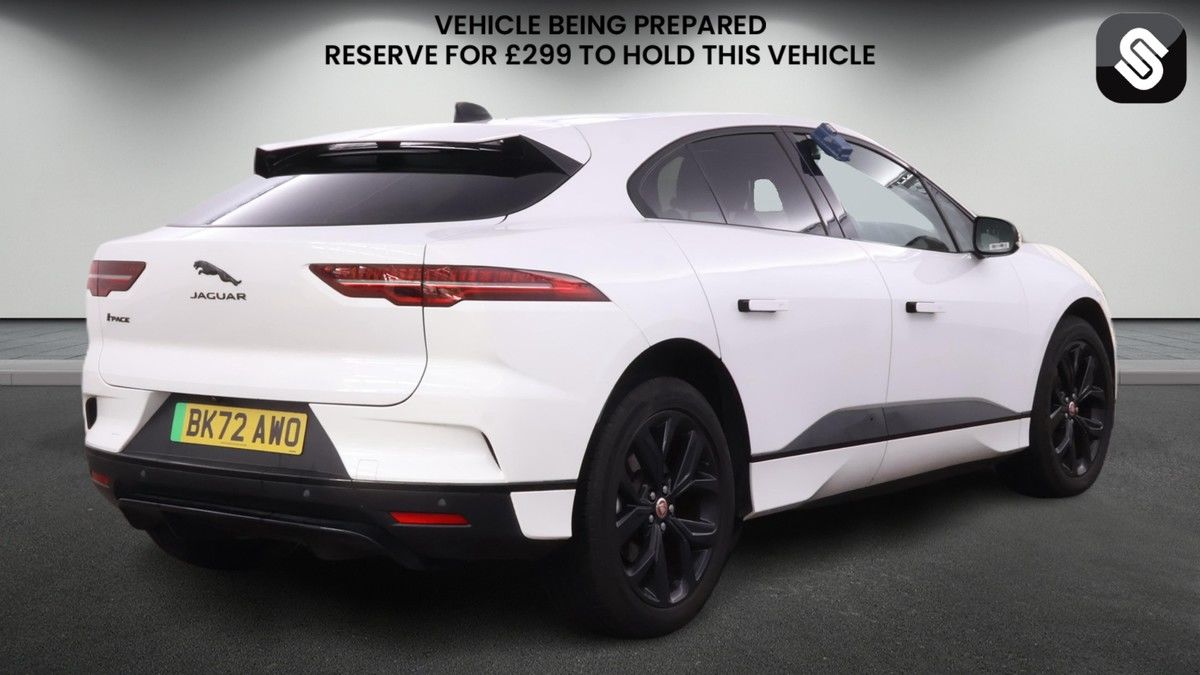 Jaguar I-PACE Image 4
