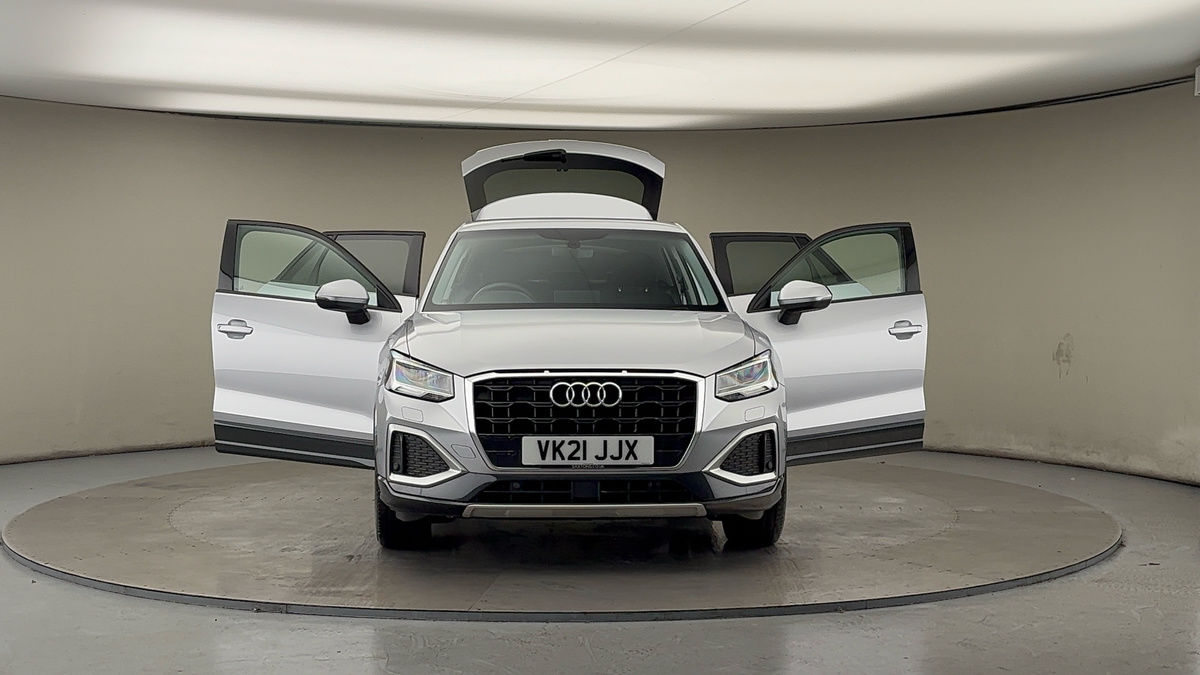 More views of Audi Q2