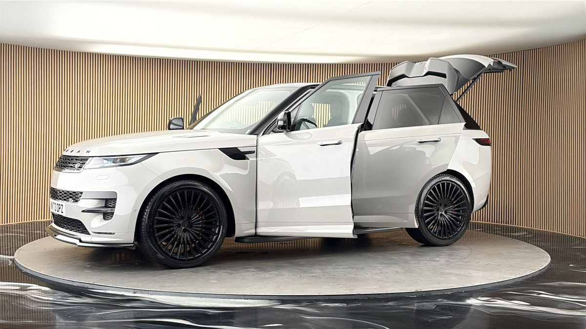 More views of Land Rover Range Rover Sport