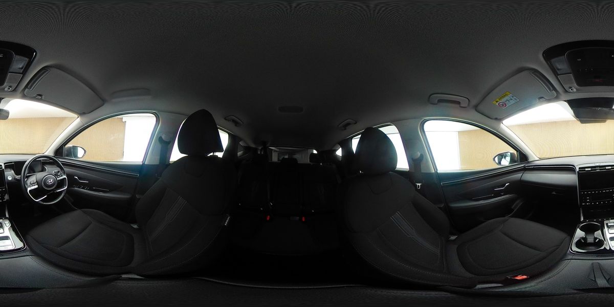 More views of Hyundai TUCSON