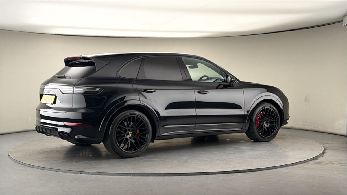 More views of Porsche Cayenne